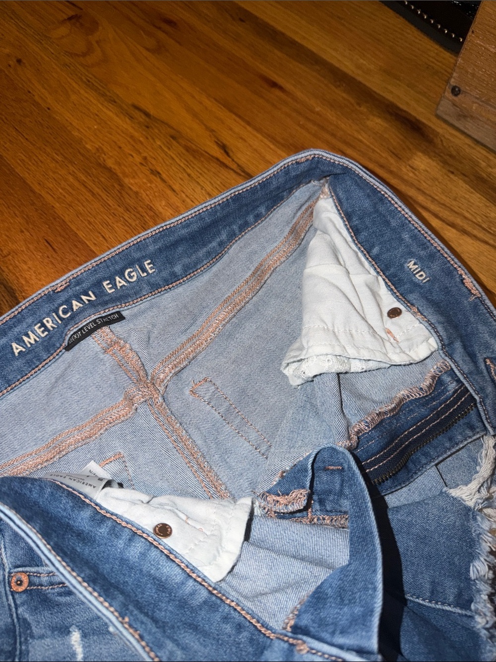 American Eagle Outfitters Distressed Medium Blue Midi Denim Shorts - Picture 4 of 4